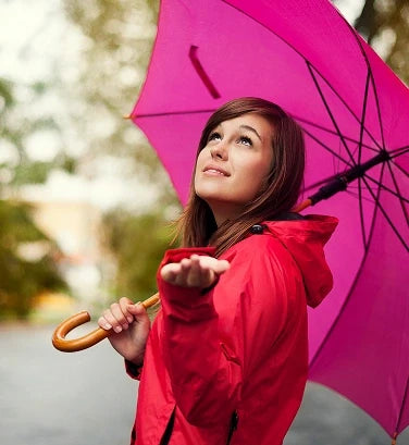 Monsoon Skincare Tips for Oily Skin: Prevent Acne & Control Excess Oil